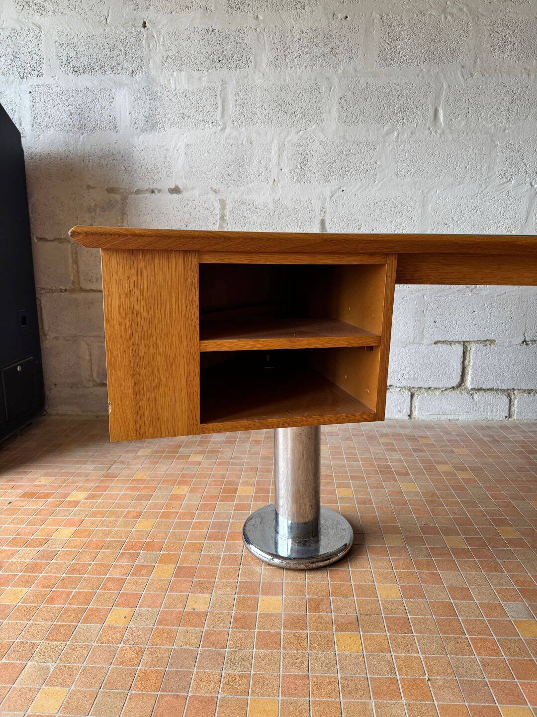 Large desk design in oak and smoked glass - 1990s