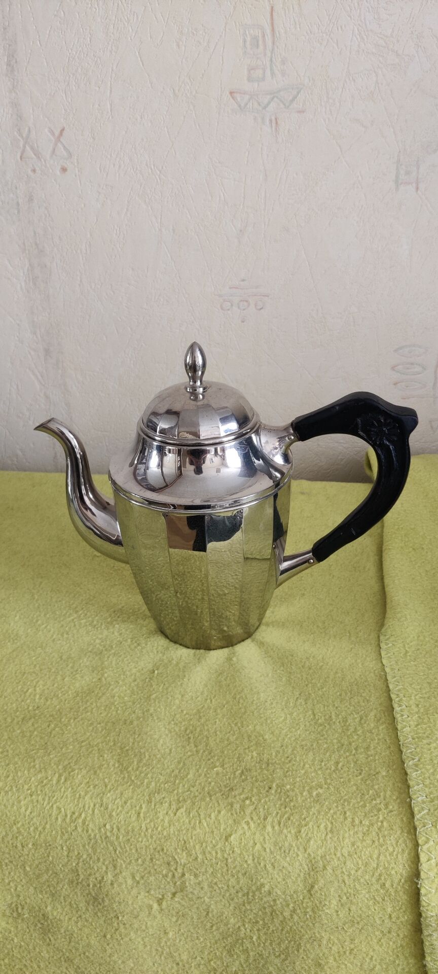 Tea and coffee service