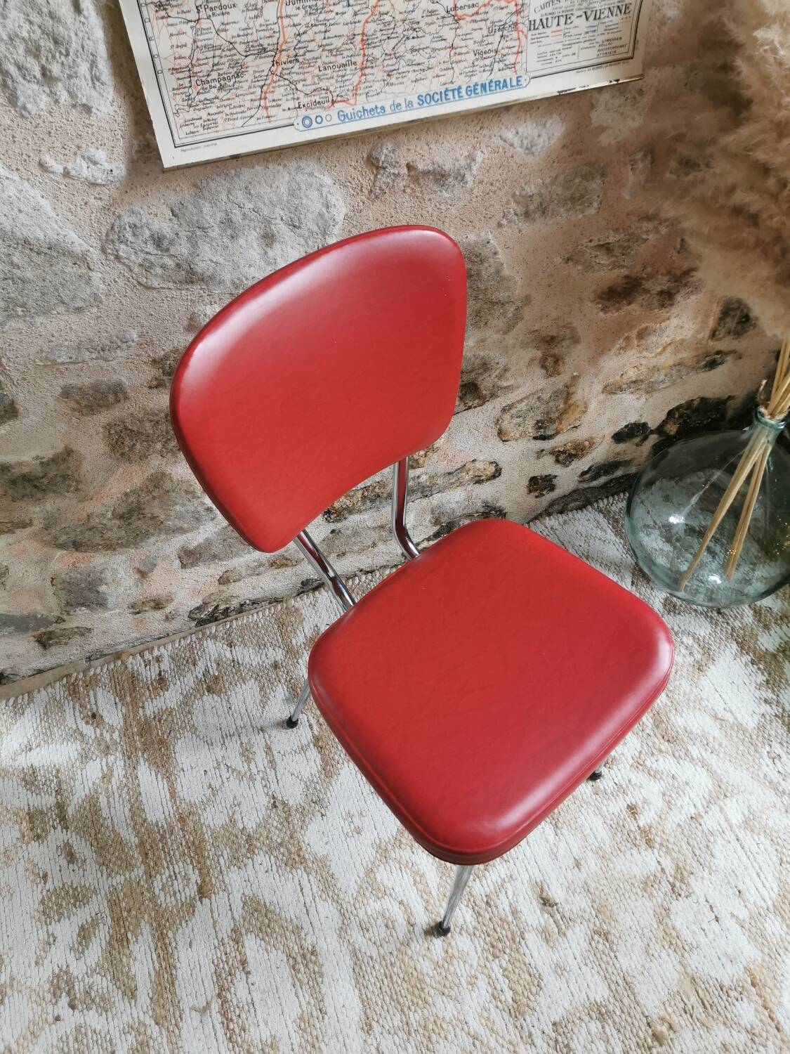 Vintage 60s chair in red leatherette