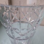 Vase en cristal taillé
