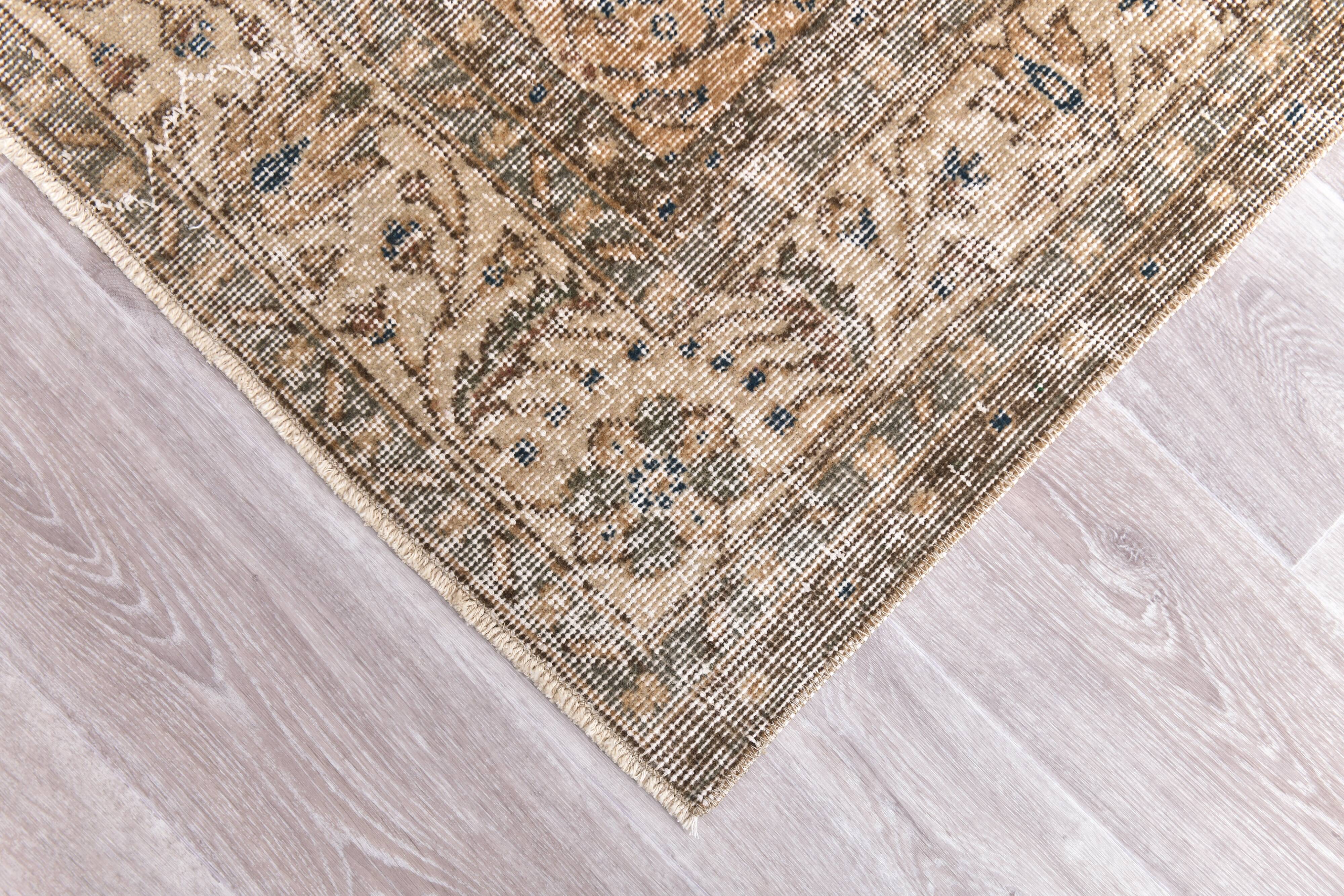 200x300 cm Beige vintage  carpet,  floral design wool and cotton carpet.