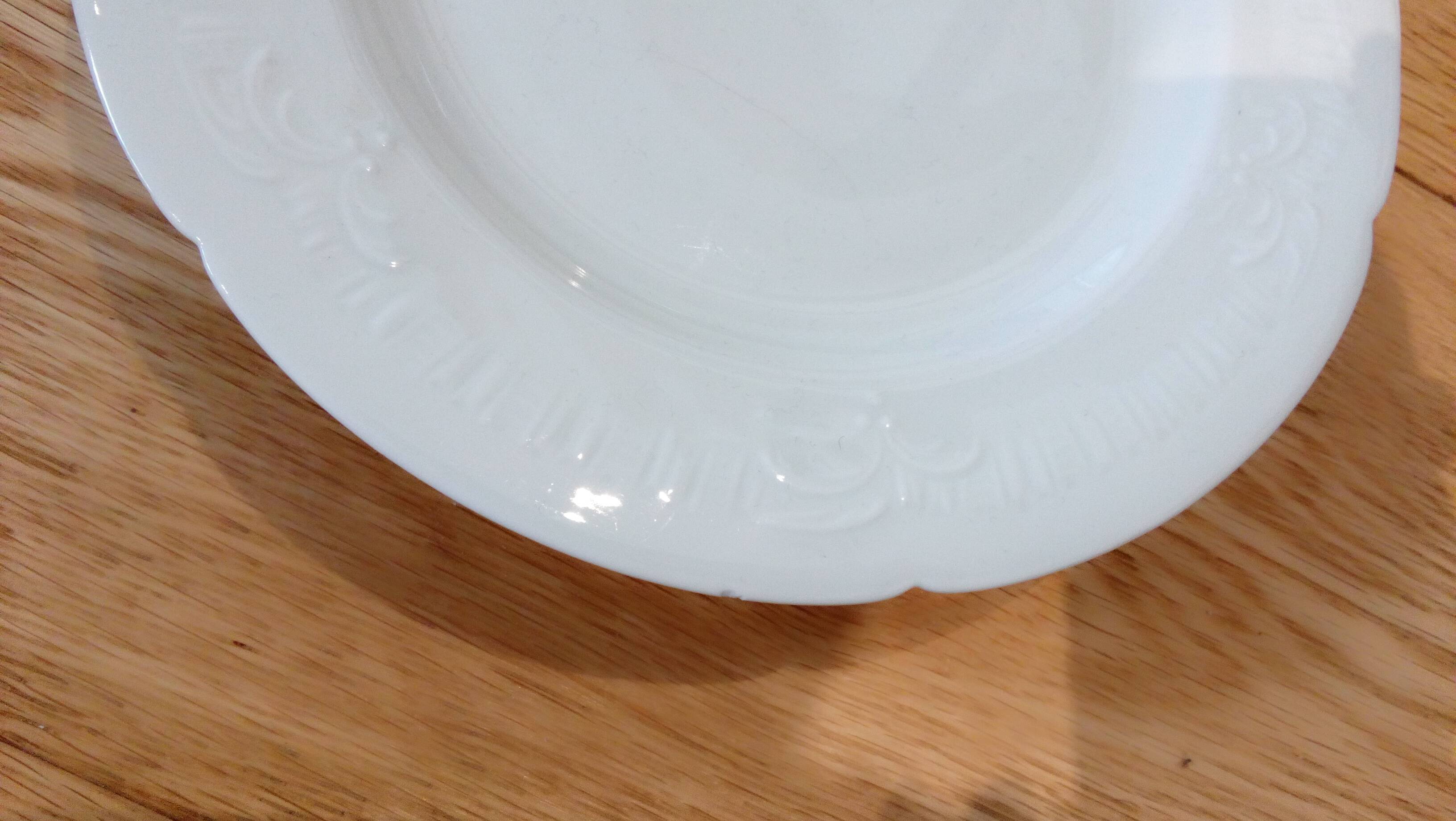 Set of 6 white porcelain dessert plates from Limoges