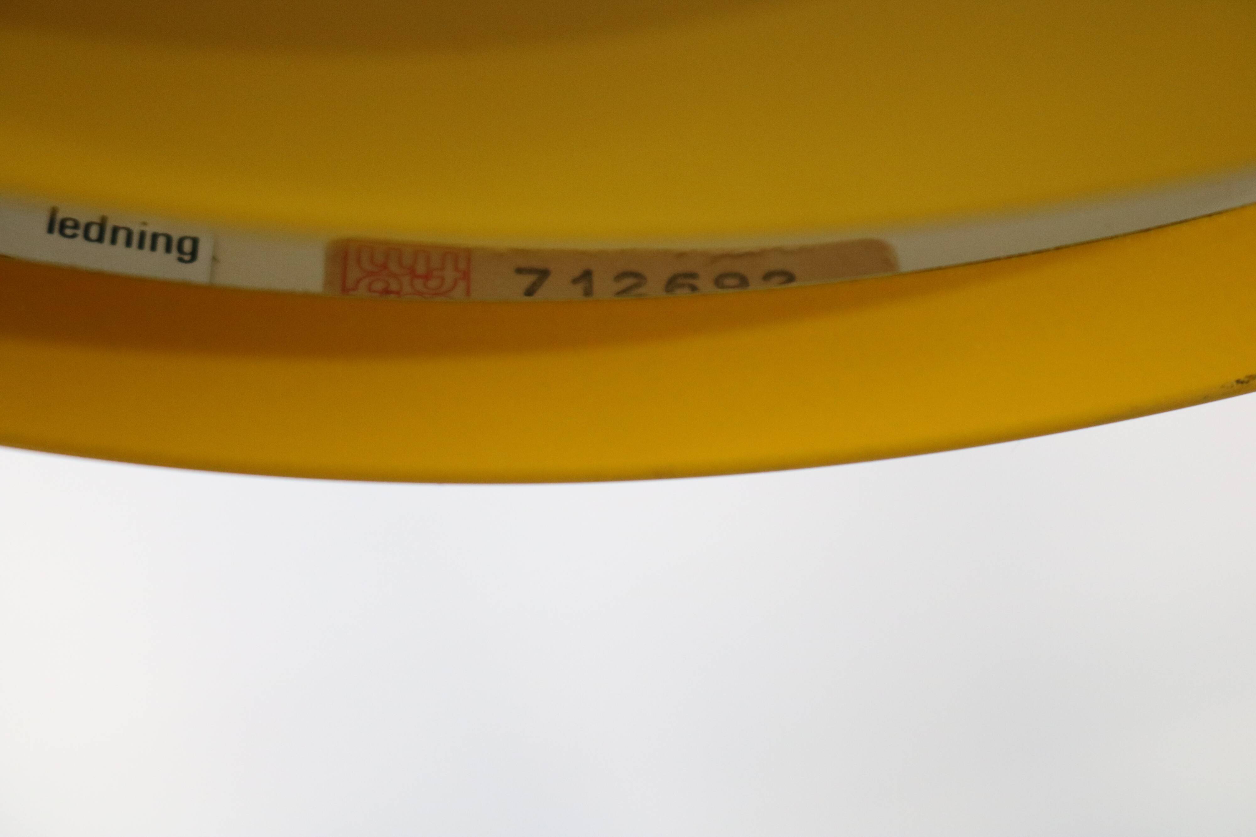 Yellow design classic - Fog and Morup - Jo Hammerborg - Model Milieu