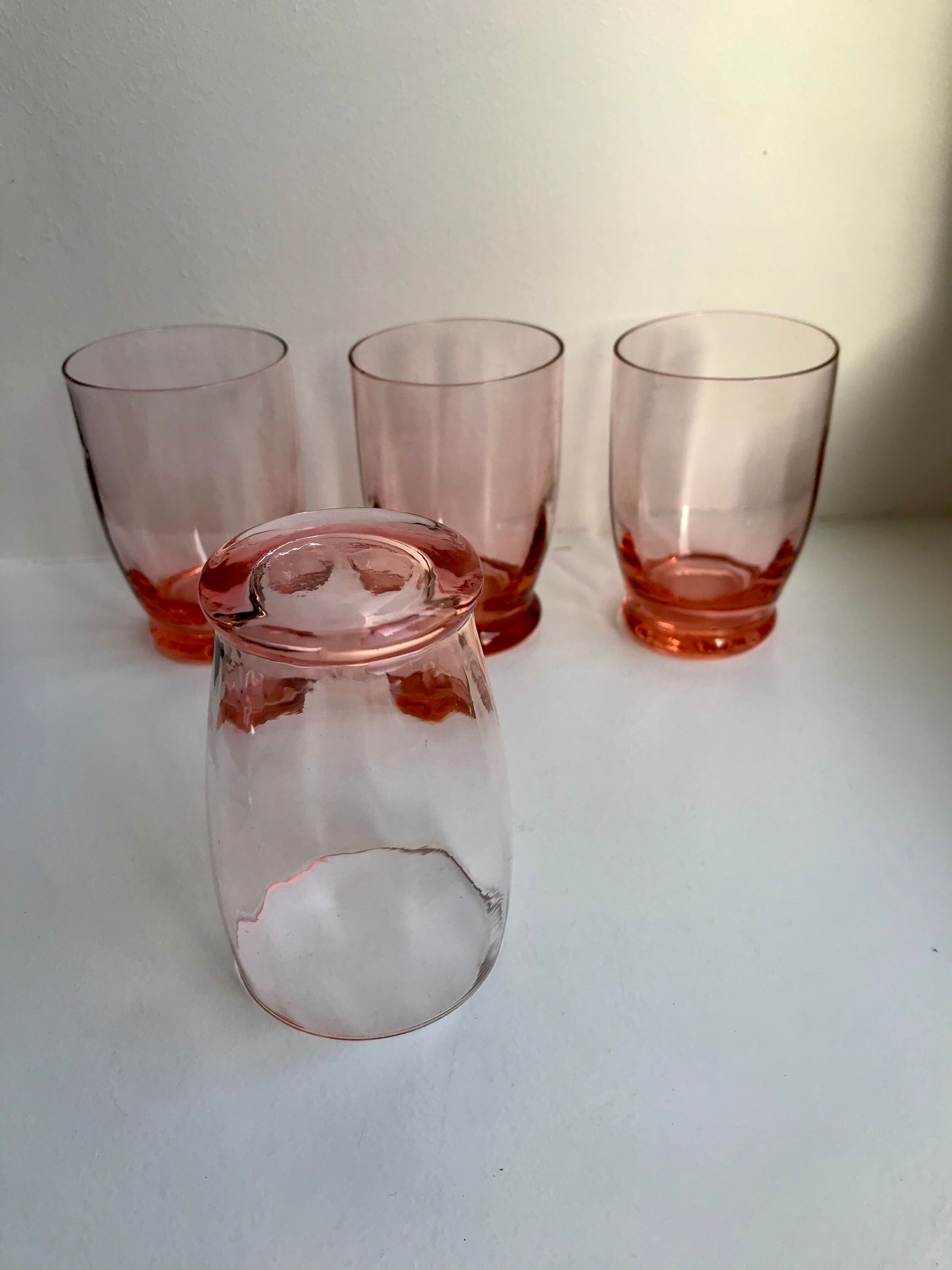 Set of 4 art deco pink water glasses 30s