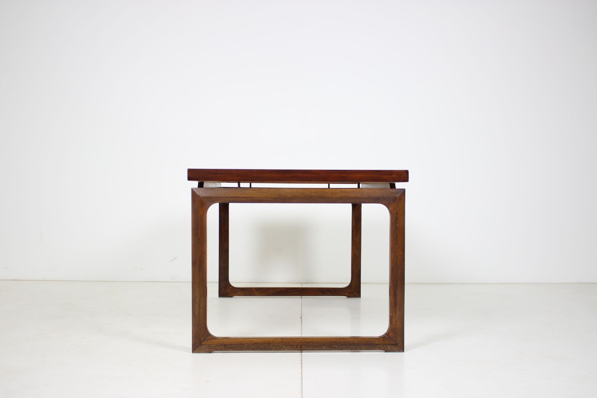 Table de conférence du milieu du siècle, années 1960