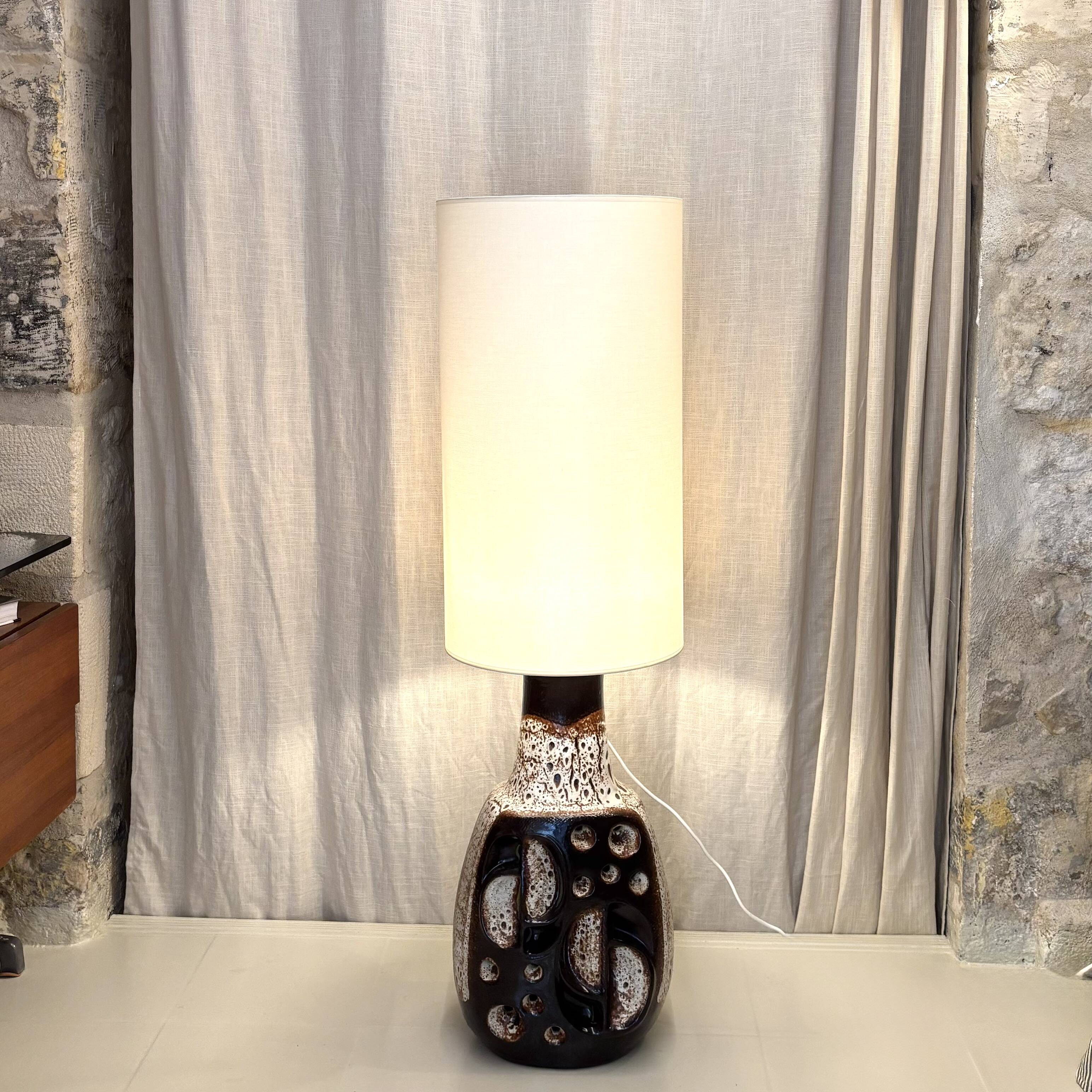 Lampe de sol années 70 en céramique