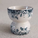 Iron earth egg cup