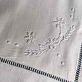Linen & cotton sheet and pillowcases Beautiful hand-embroidered set