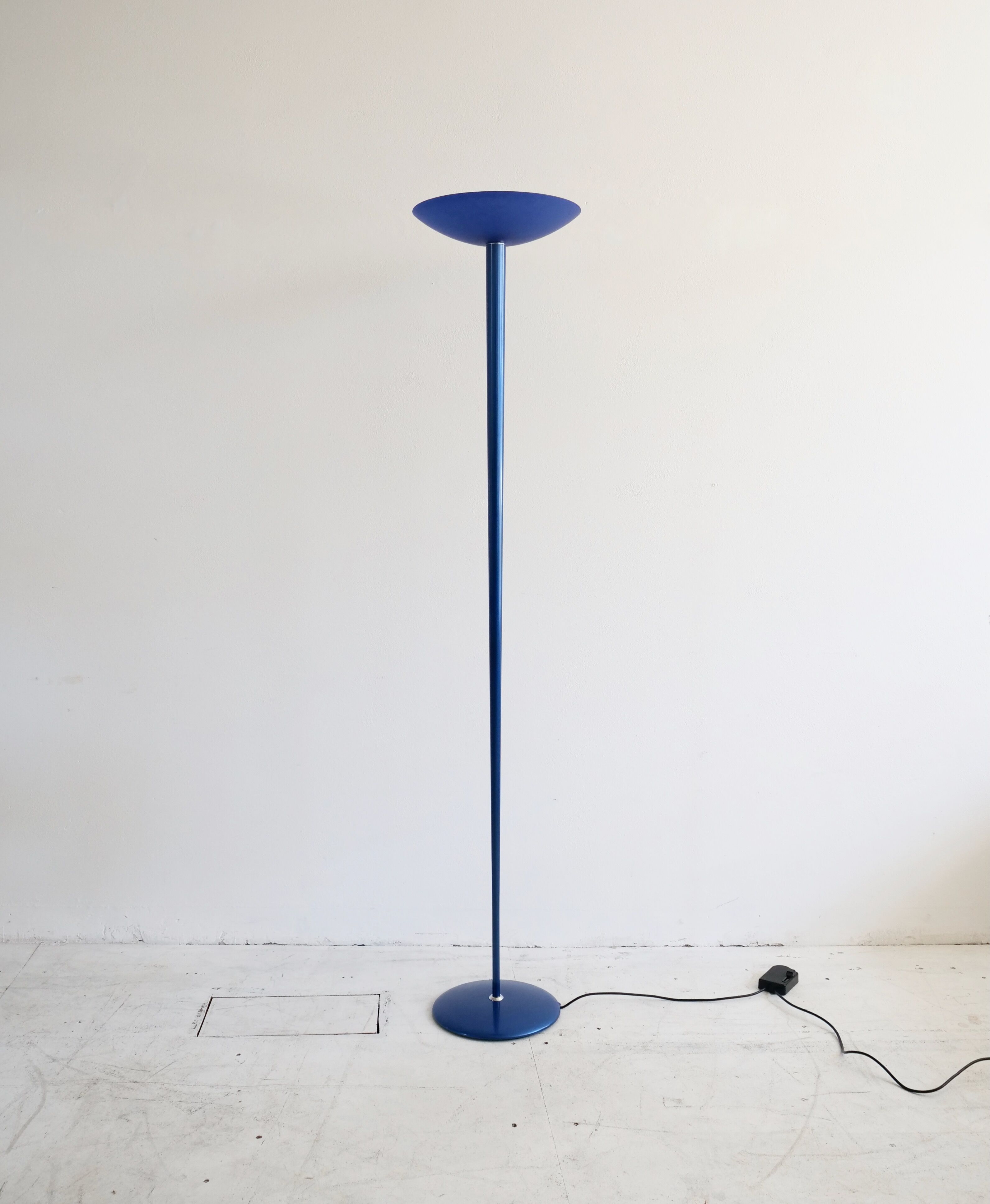 Floor lamp 80s italian design