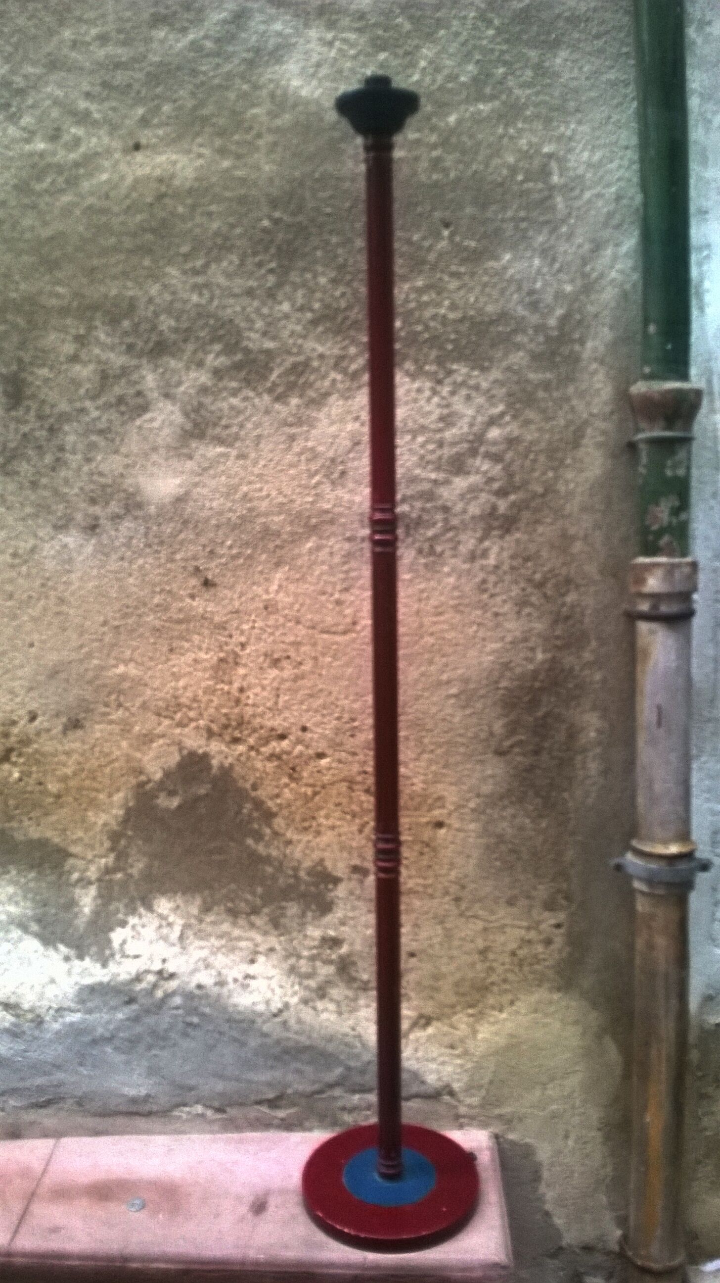 Vintage lamppost foot