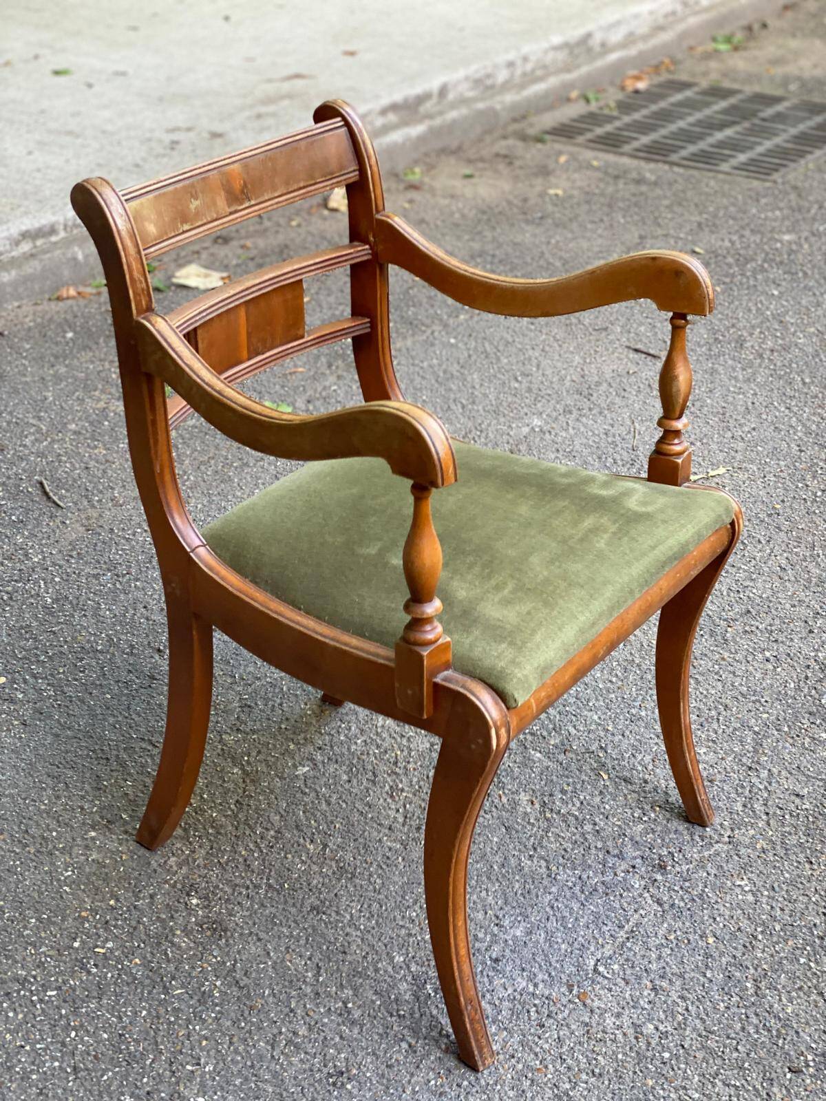 English Regency office chair in solid wood and green velvet