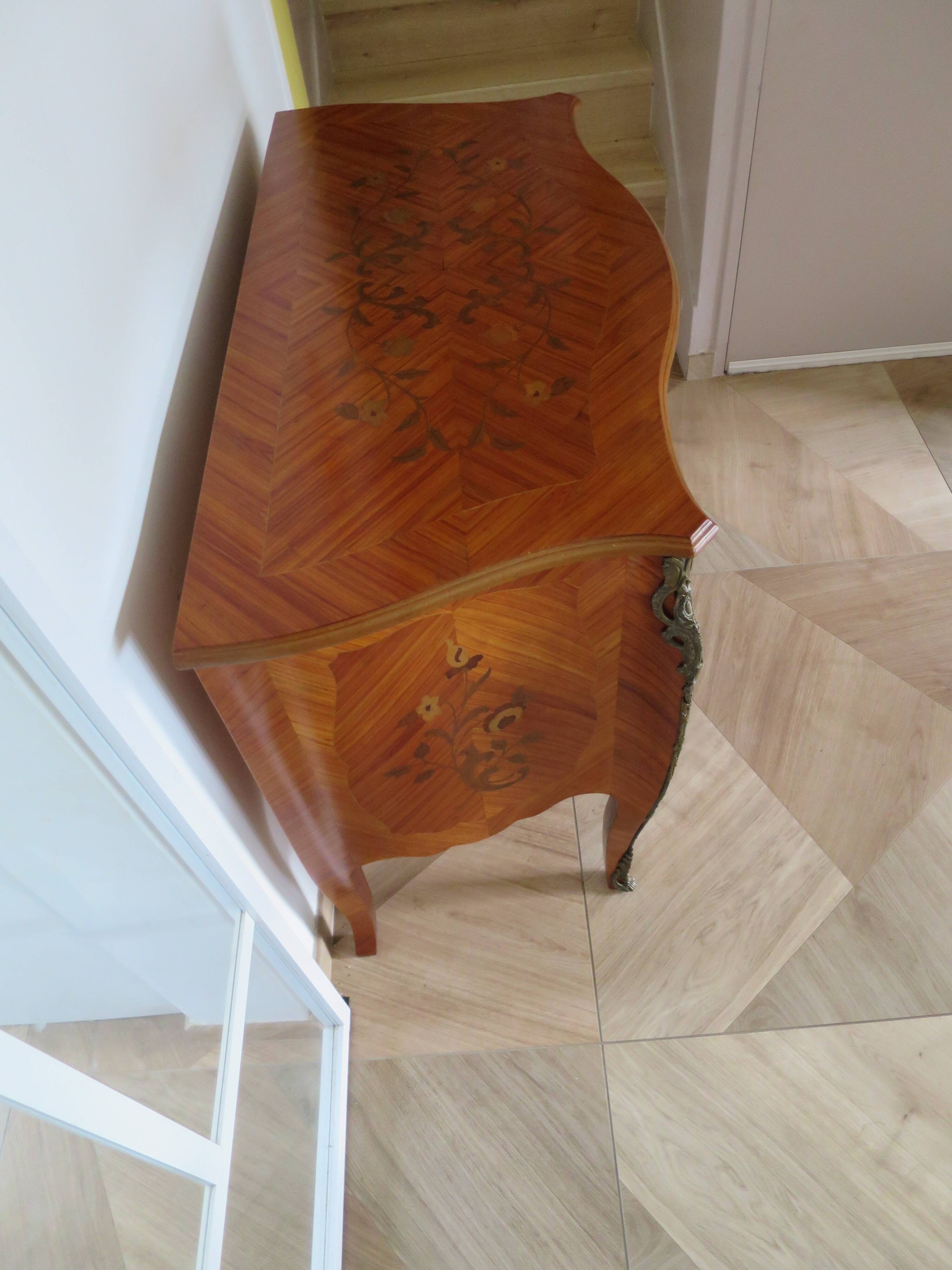 Louis XV commode - 2 drawers - floral marquetry - bronze ornament - 1950
