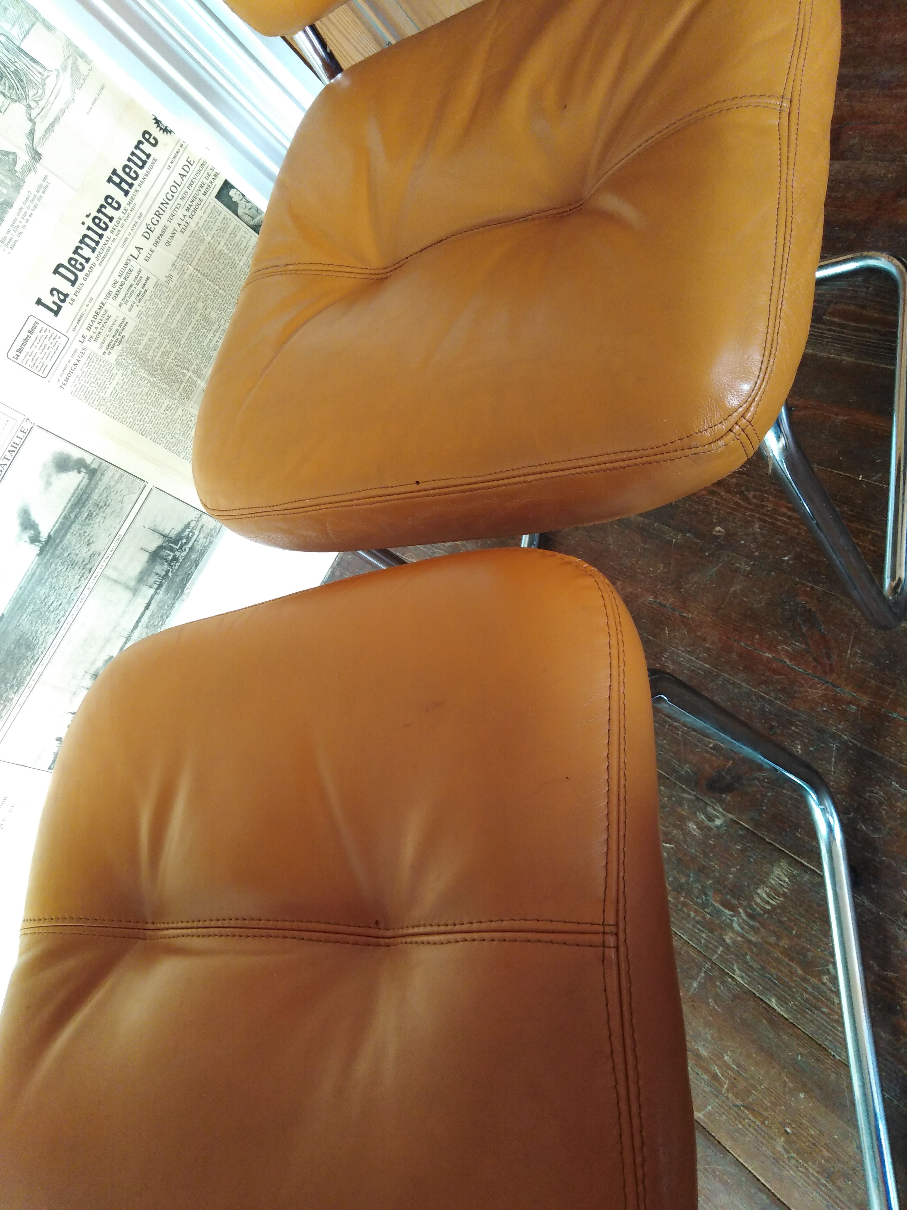 Two chairs, roche bobois, 70s