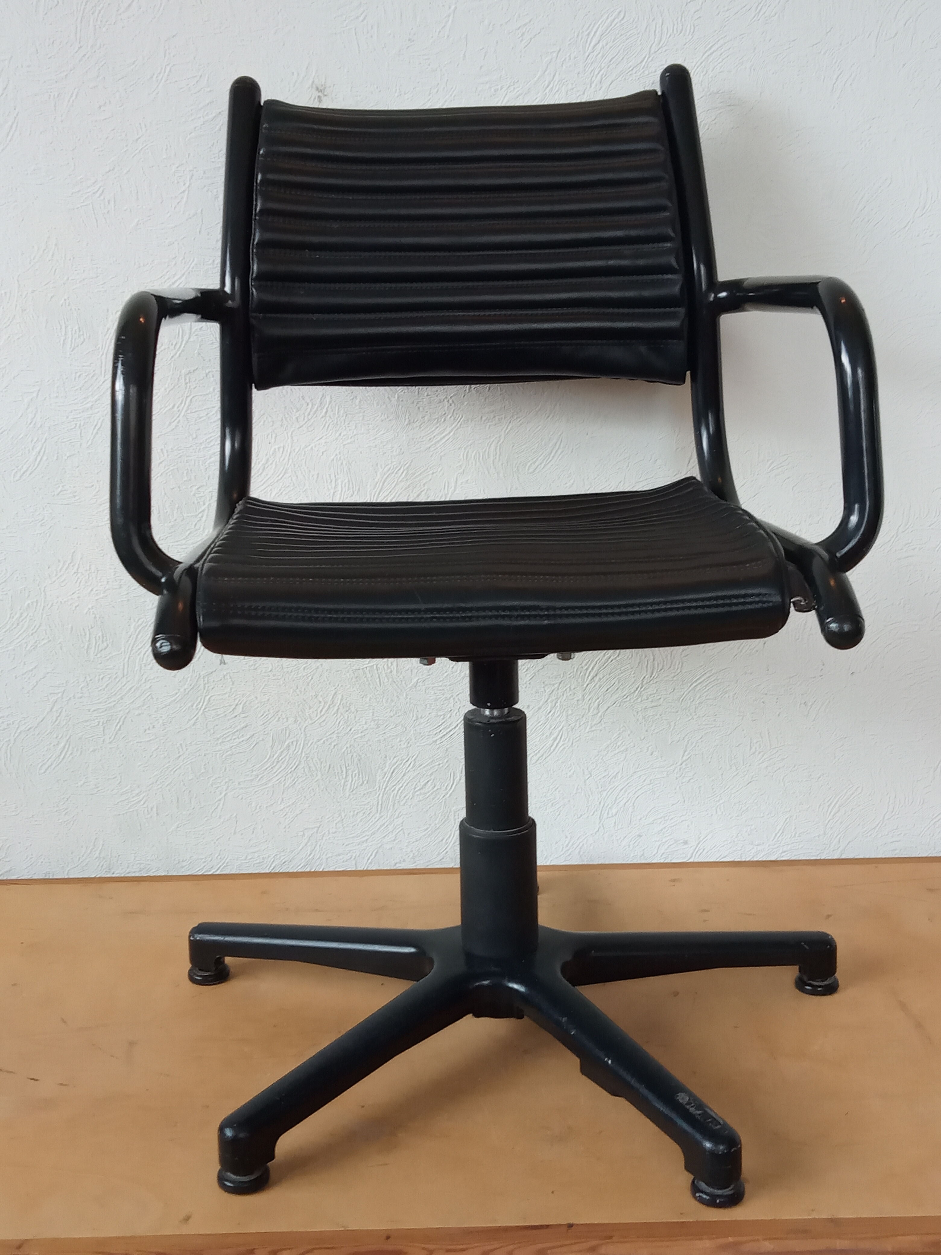 Office chair Olymp