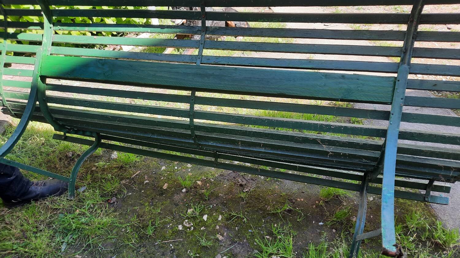 Garden bench
