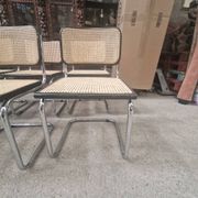 12 chaises cesca par Marcel Breuer