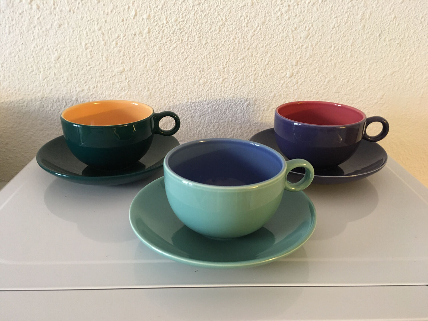 Vintage cup set