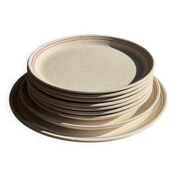 Service de table Lunéville Atelier d'Art  8 assiettes et 2 plats de service