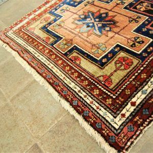 Tapis tribu cosaque russe 200 x 120 cm