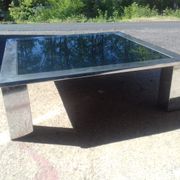 Table basse carré en acier chromé et miroir bleuté vers 1970