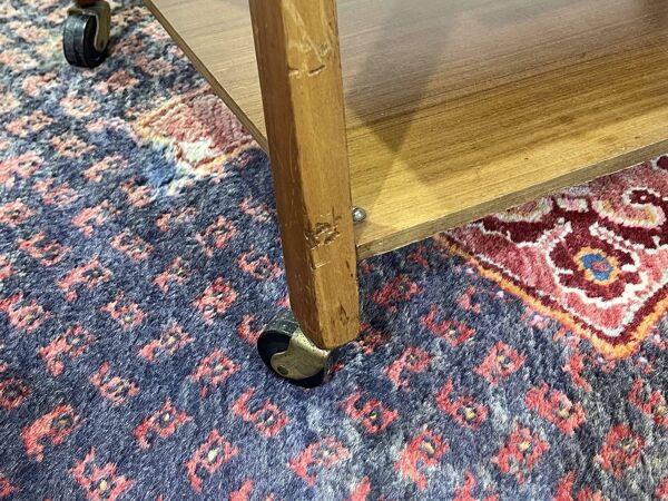 Meuble à couture anglais en acajou des années 70