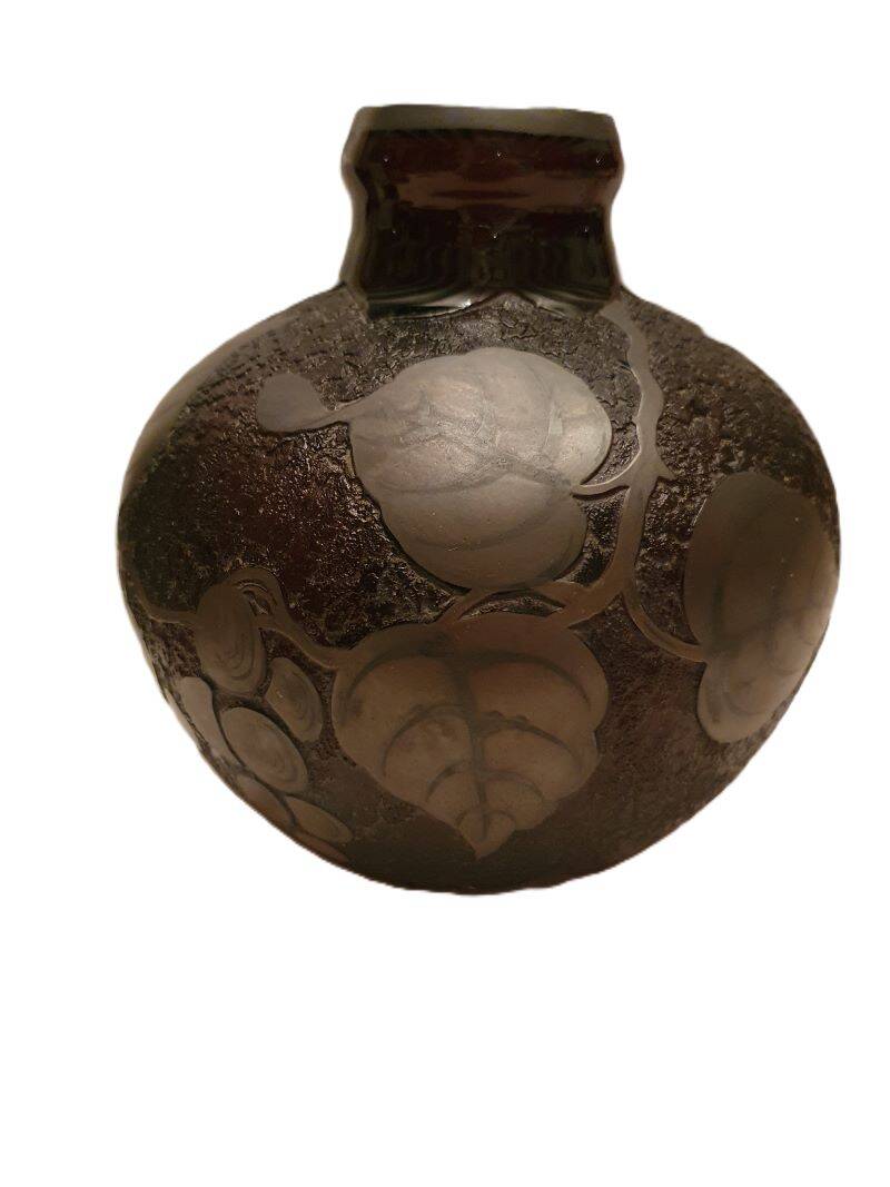 Large art deco ball vase signed d'argyl