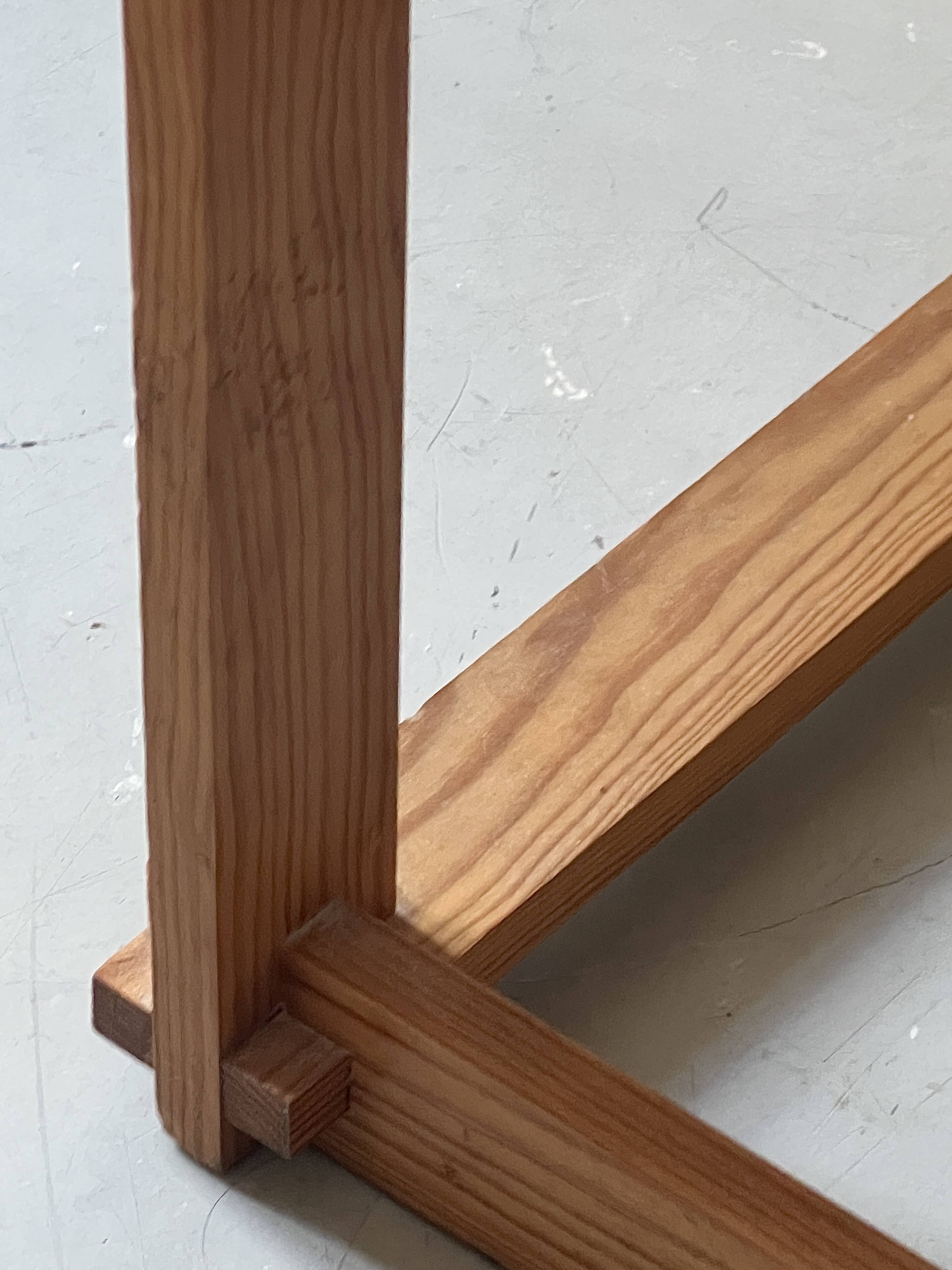 Modernist pine side table / bedside table, 1970 design.