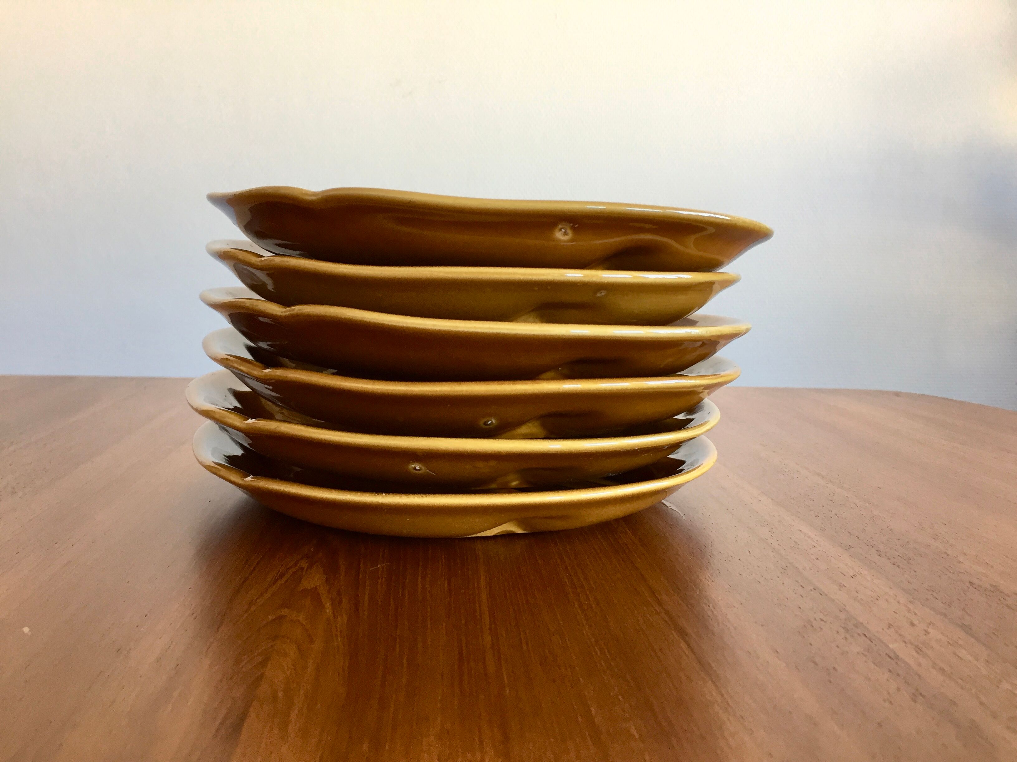 Set de 6 assiettes à asperges de Salins les bains
