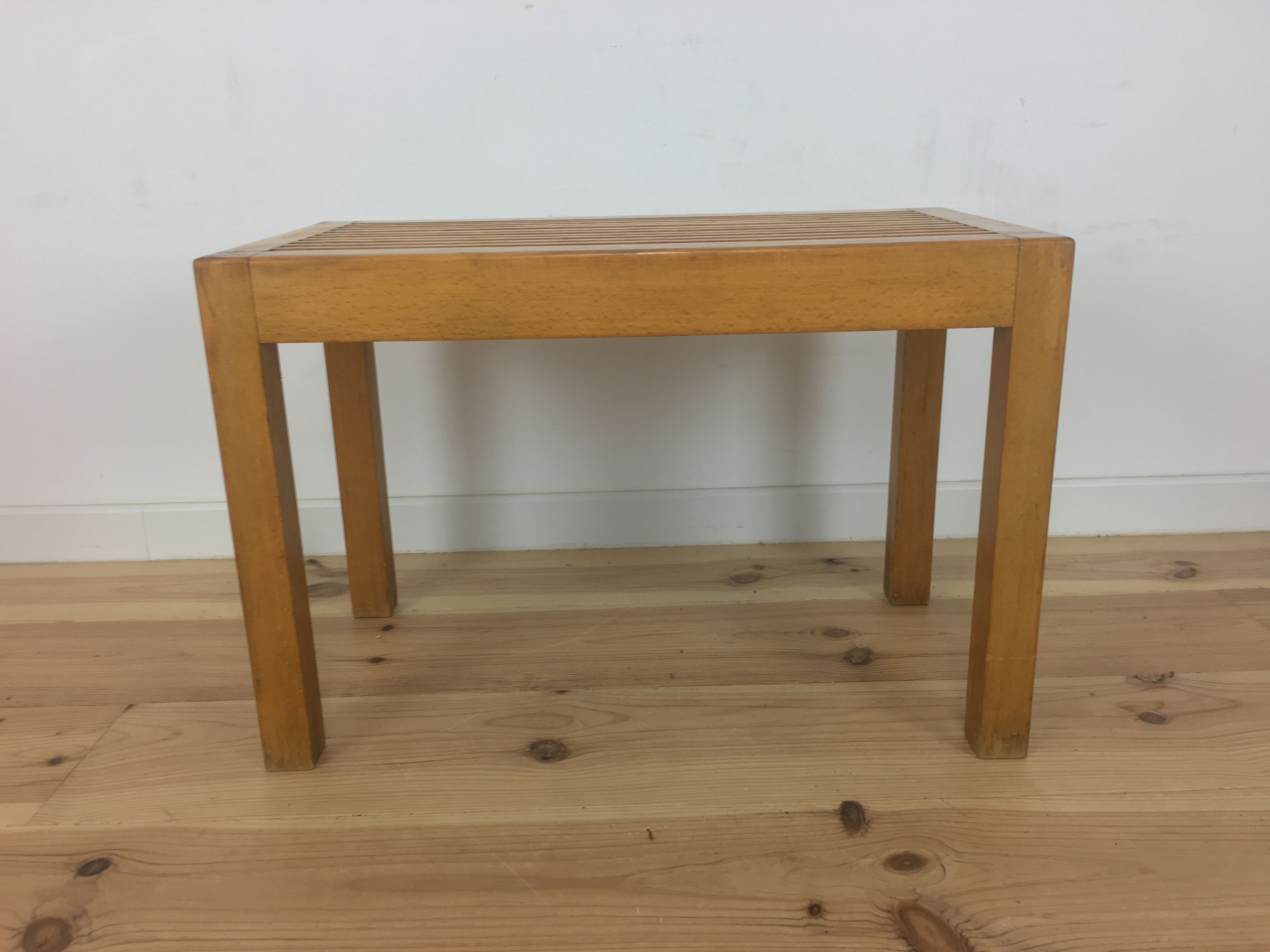 Modernist slat bench, 1950, made of wood
