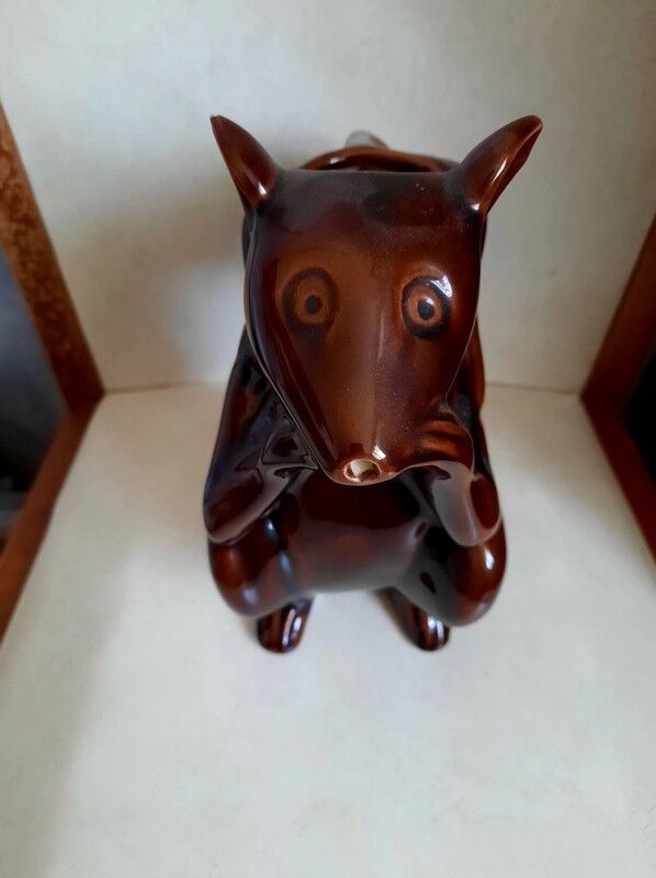 Very vintage squirrel-shaped decanter