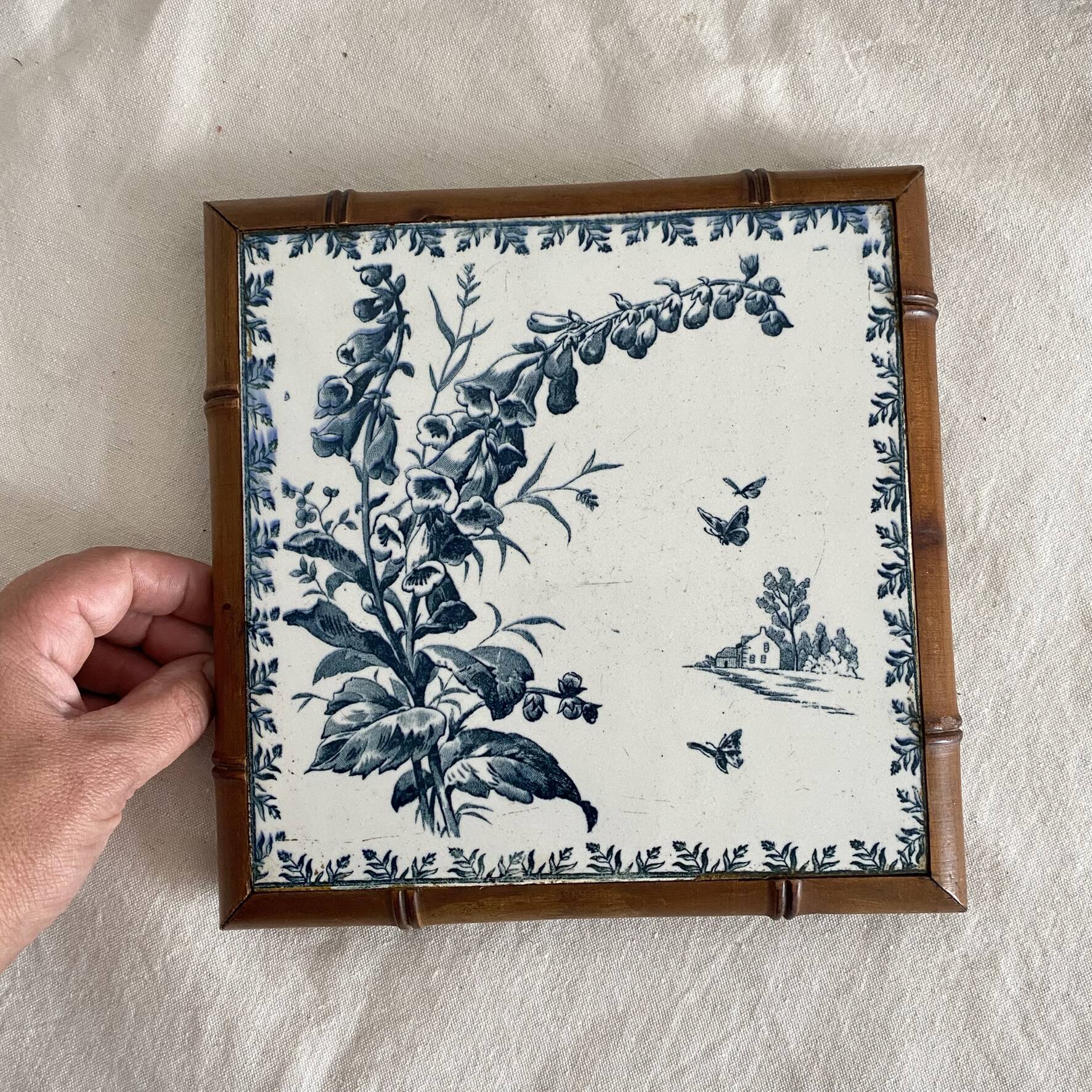Cast iron trivet Gien Landscape and bamboo-style wood