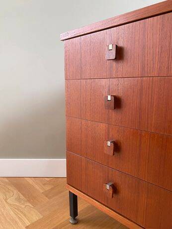 Petite commode à 4 tiroirs