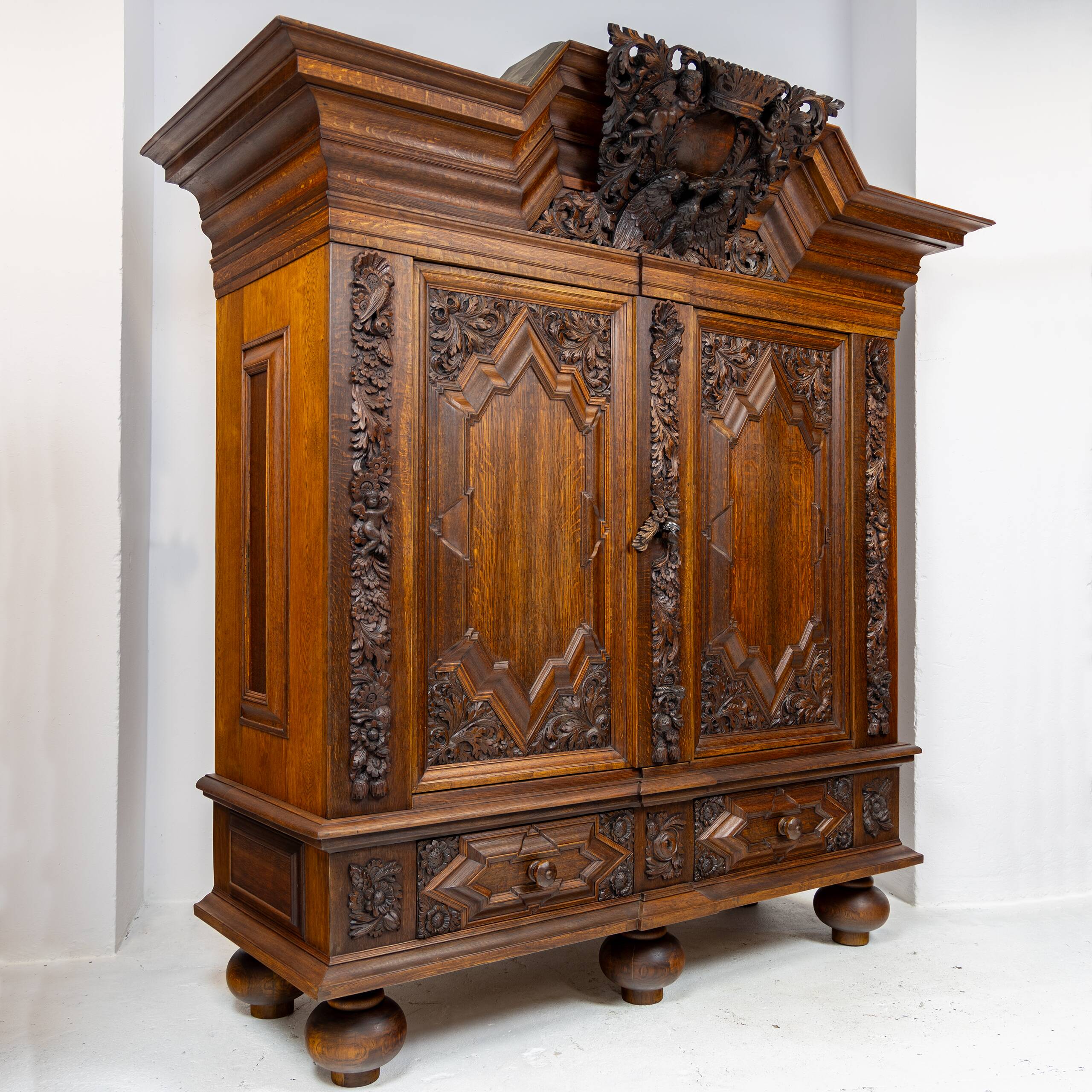 18th-century oak Baroque wardrobe - Königsberg