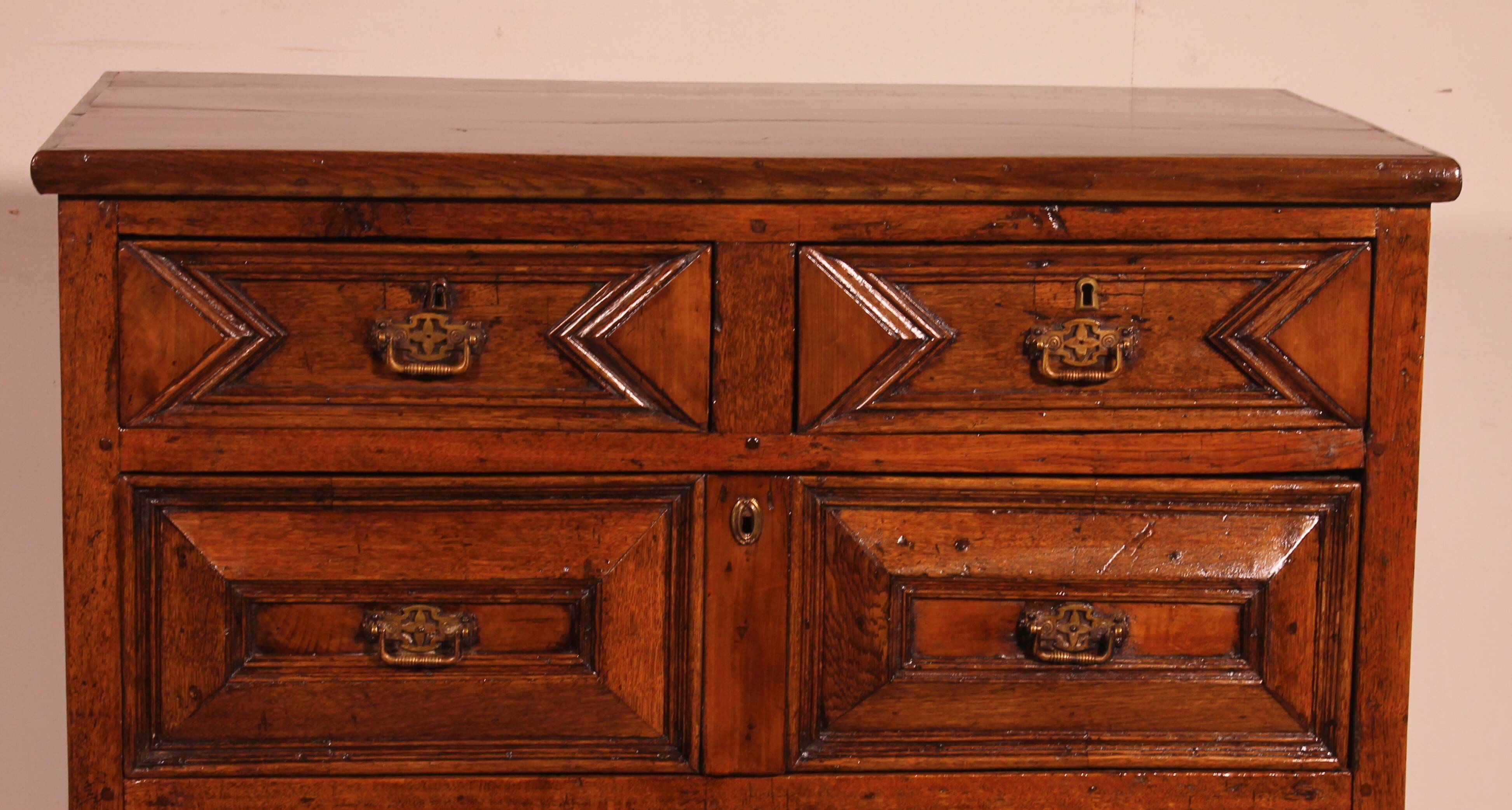 17th Century Jacobean Chest of Drawers in Oak and Walnut