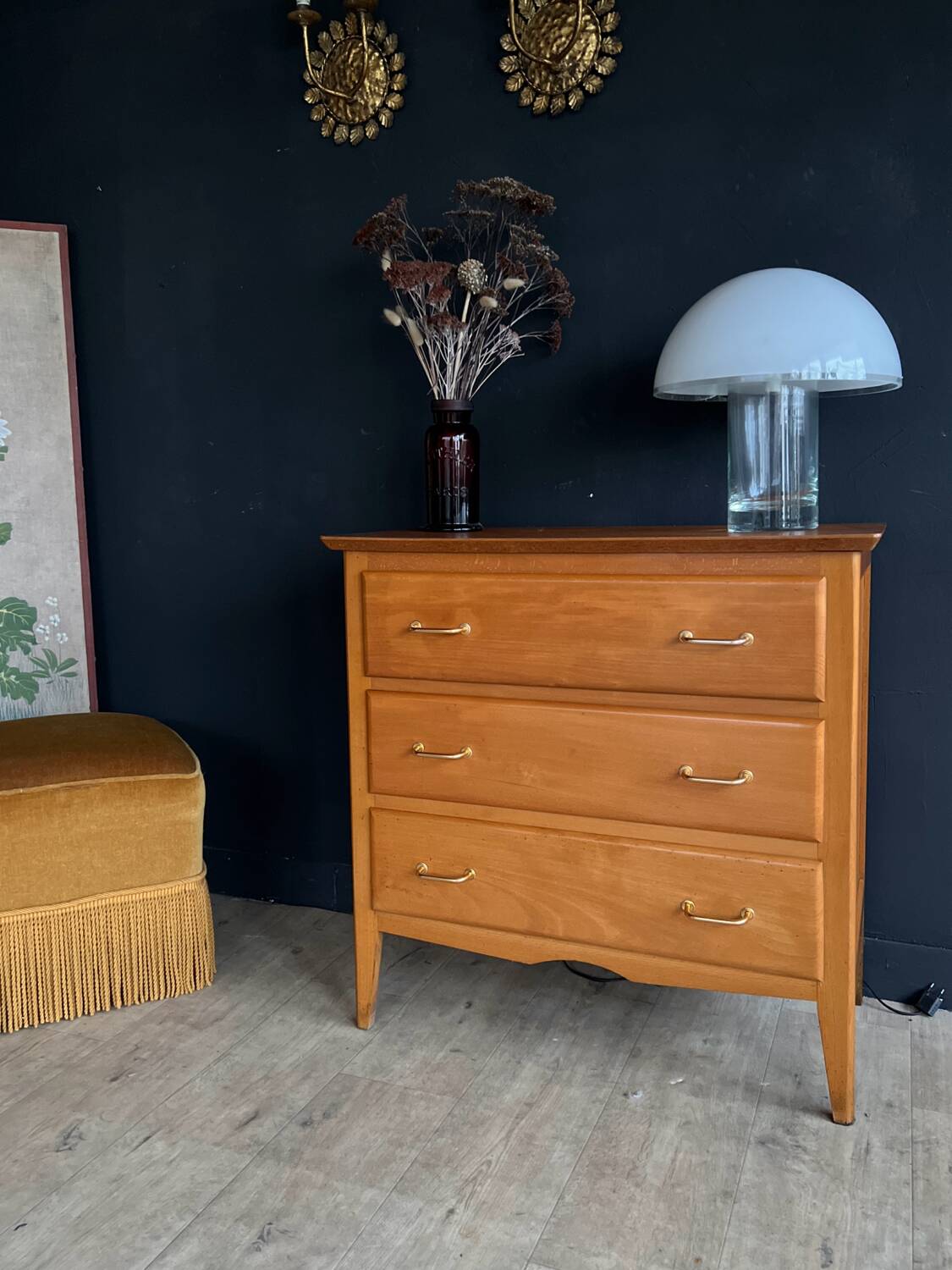 Vintage chest of drawers