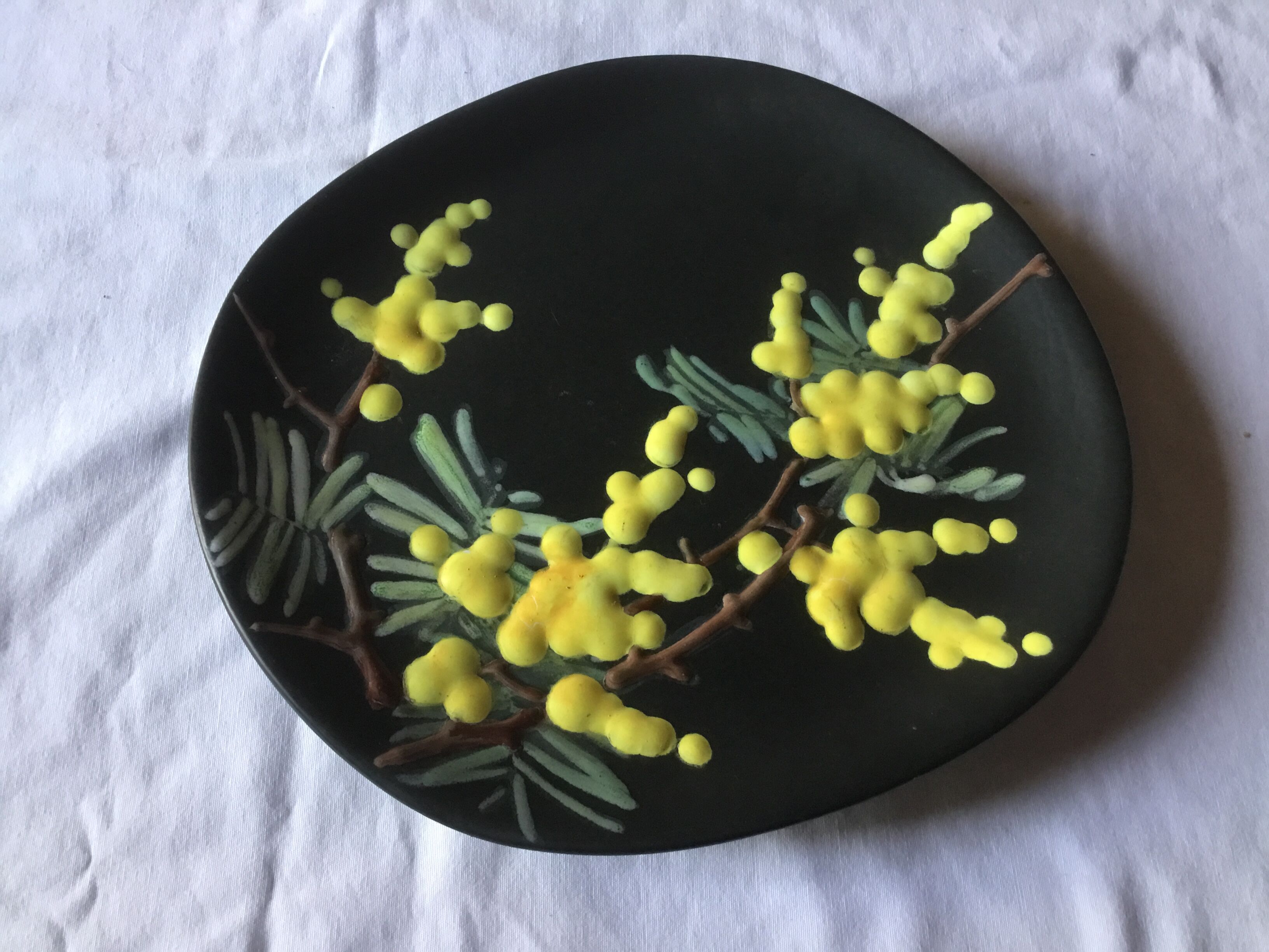 Plate Vallauris mimosas by Giraud