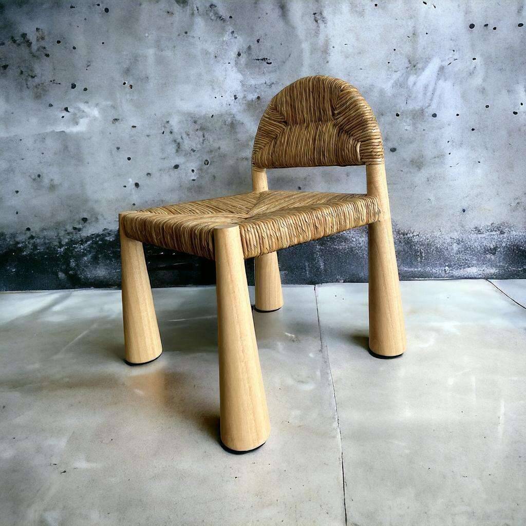 Solid wood chair with conical legs