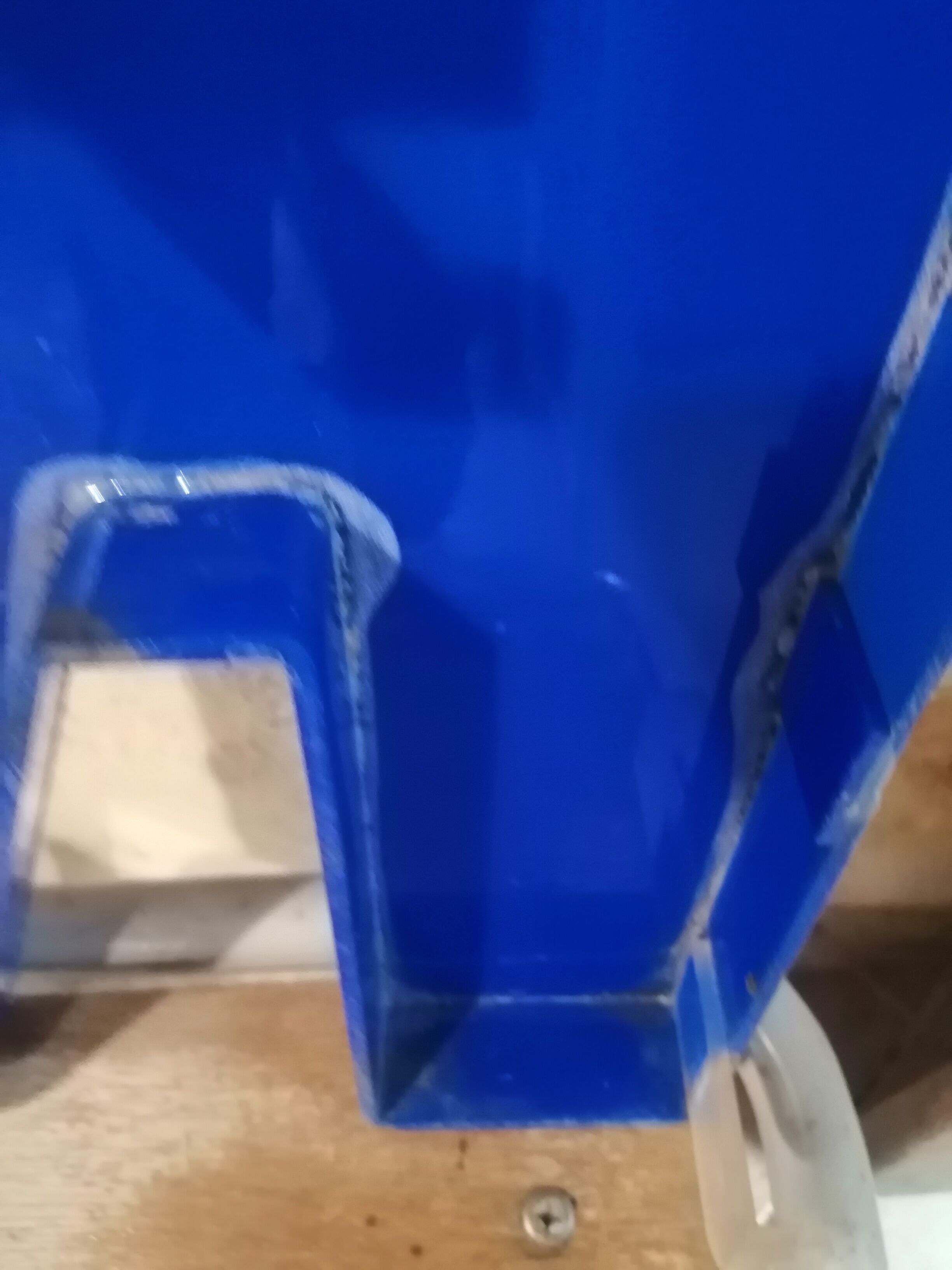 Letter R vintage sign in blue plexiglass