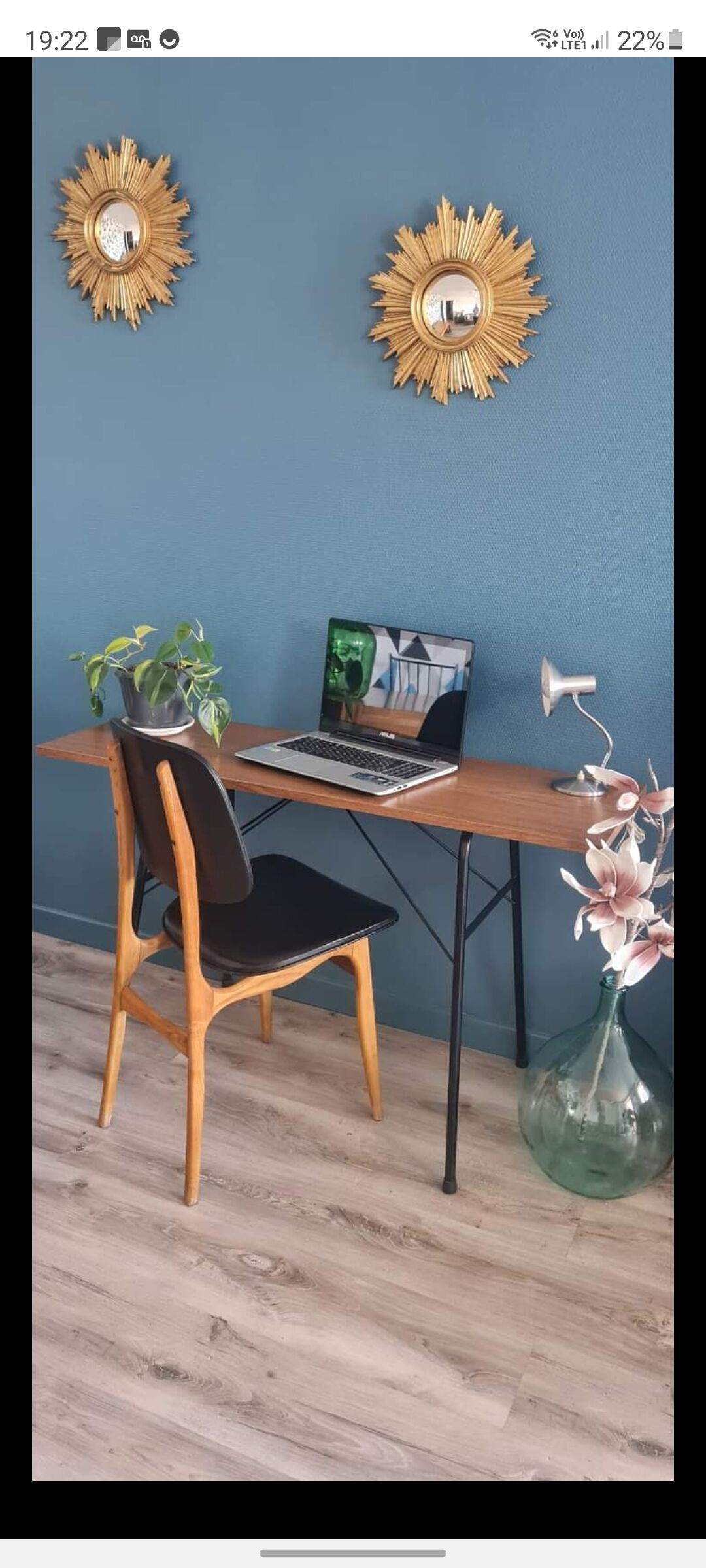 La console bureau table vintage aux pieds effei