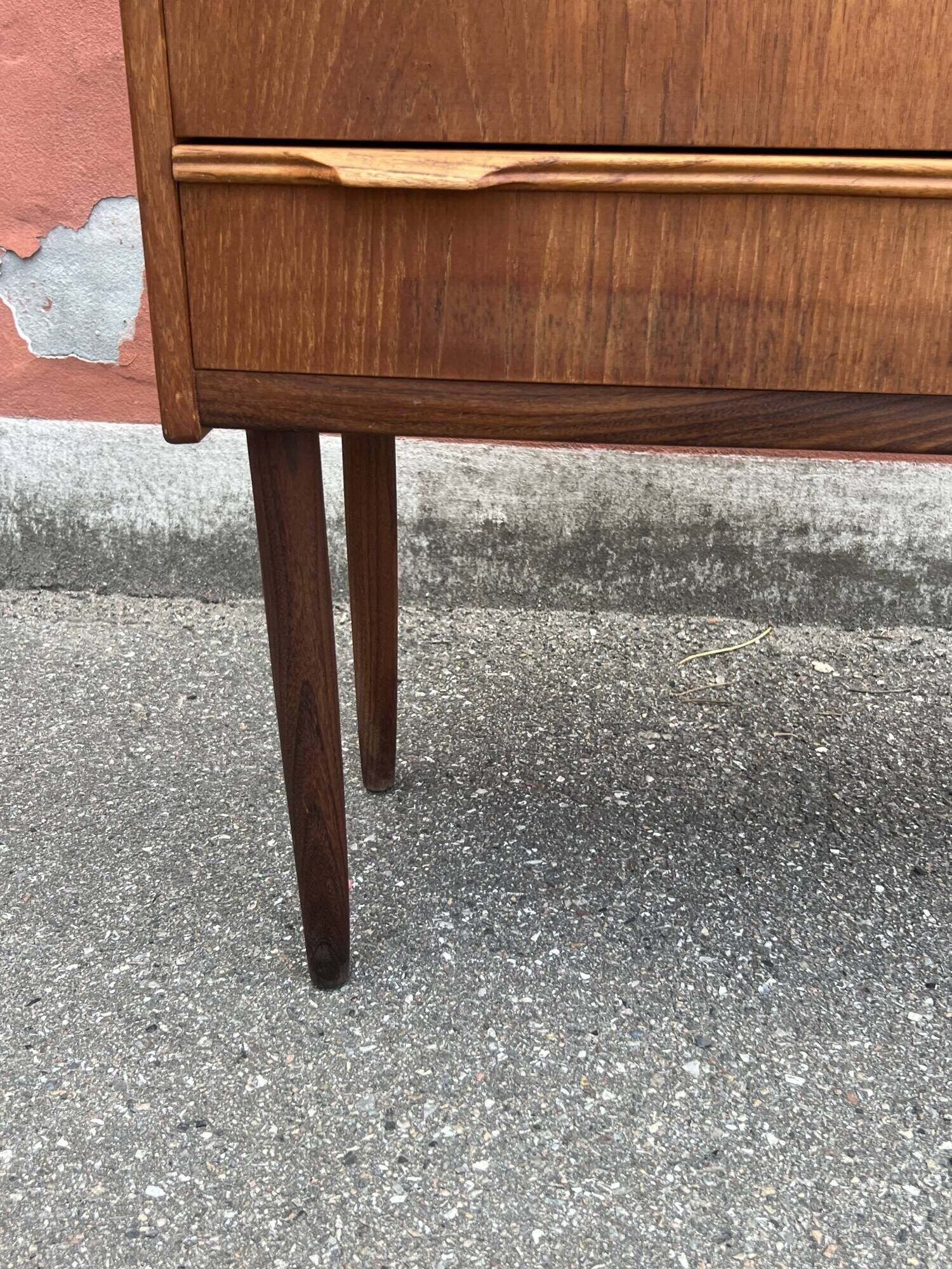 Danish vintage teak chest of drawers / nightstand, Mid century modern 1960