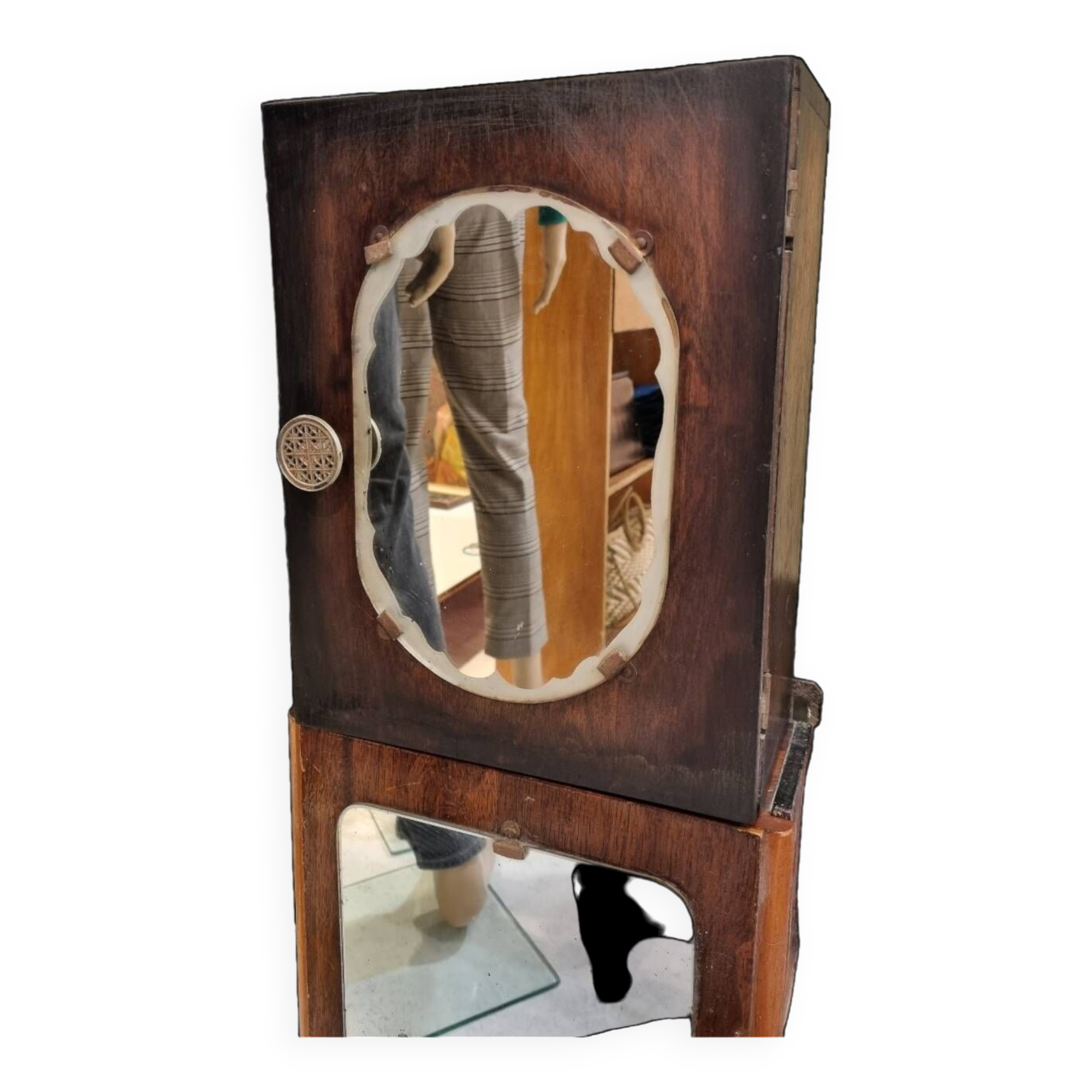 Medicine cabinet