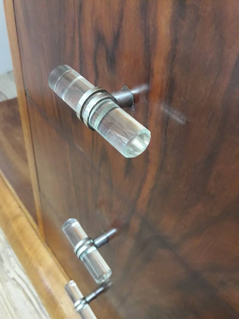 Art Deco dresser, solid walnut, veneer, 3 drawers, mirror.