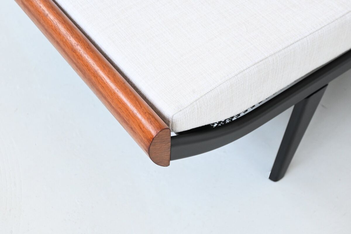 Dick Cordemeijer Cleopatra daybed white fabric Auping Netherlands 1954