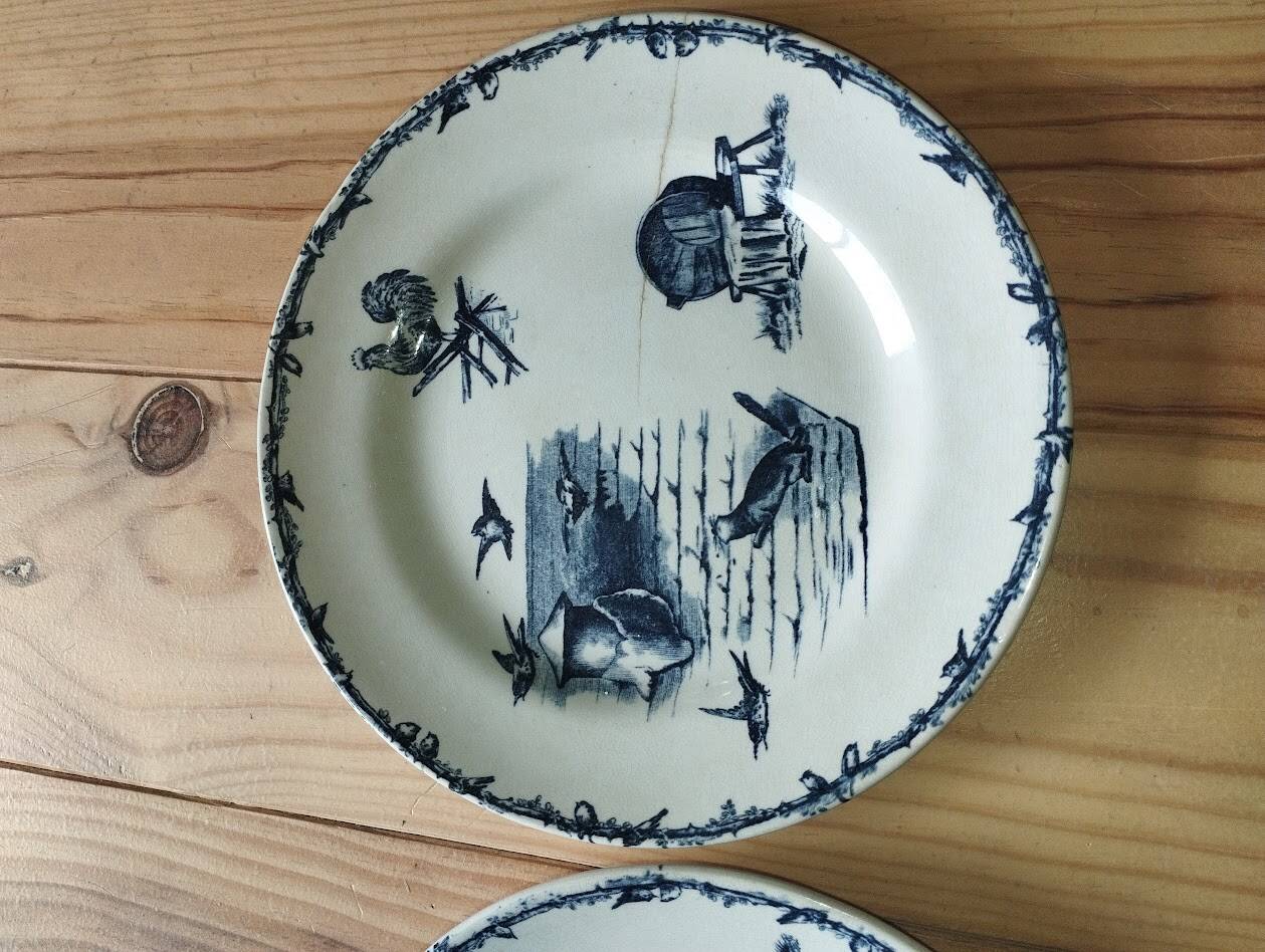 Assiettes Terre de Fer – Décor pastoral bleu – XIXe