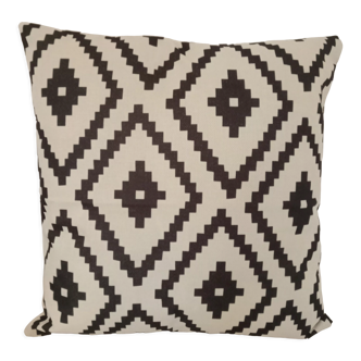 Coussin géométrique