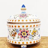 Vintage polychrome box'70 made of Delft ceramic. In perfect condition.