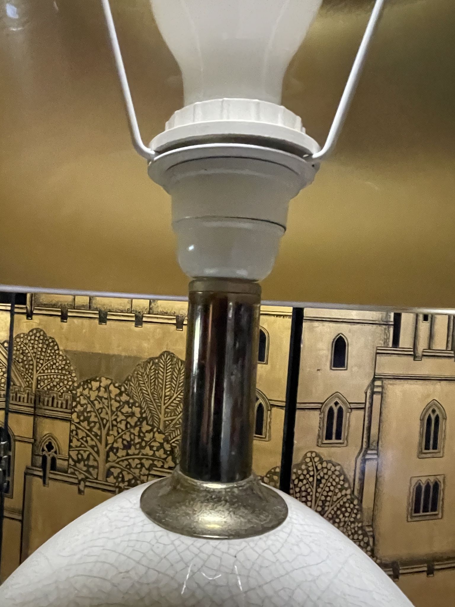 Cracked porcelain egg lamp 1980