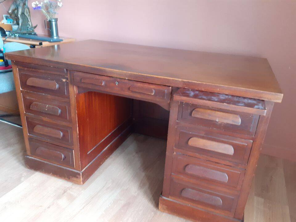 Solid wood minister's desk