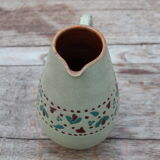 Vernified sandstone pitcher