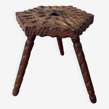 Tabouret tripode en bois